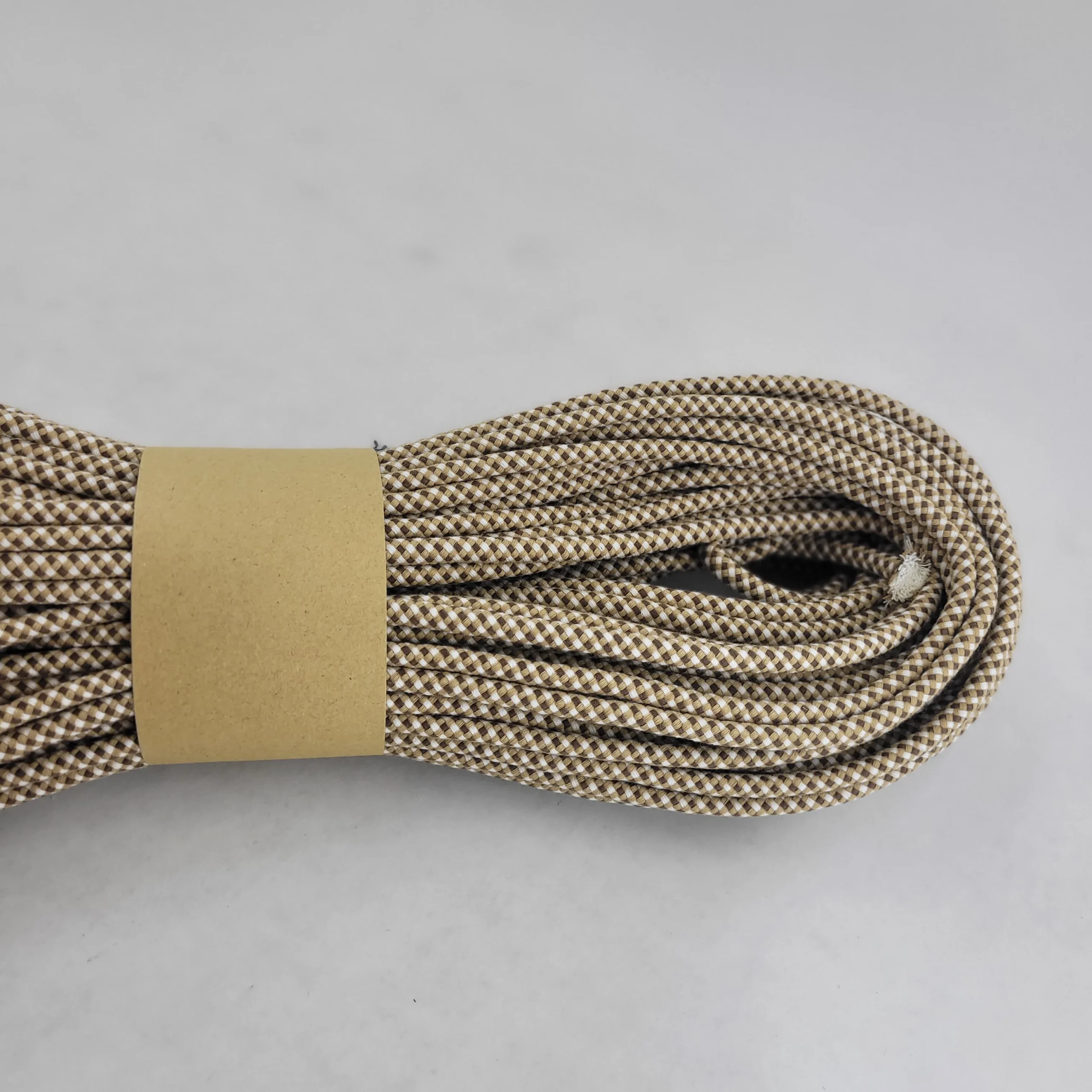 ۲۰۲۵۰۸۲۷_۱۰۲۸۲۷_۱۱zon